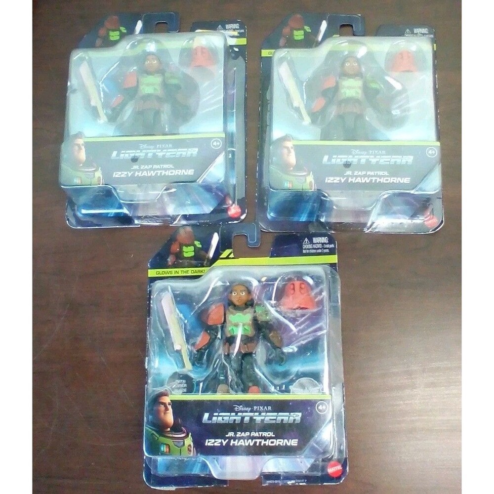 Disney PIXAR Lightyear Jr Zap Patrol IZZY HAWTHORNE Glow in Dark Figure 3-set